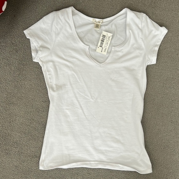 Mystique Boutique Tops - White t-shirt
